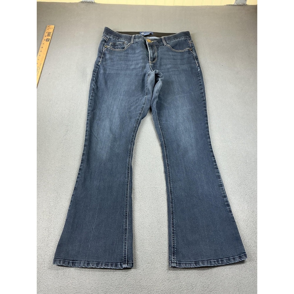 Democracy Jeans Womens 12 Blue Medium Wash Mid Rise Absolution Bootcut Stretch